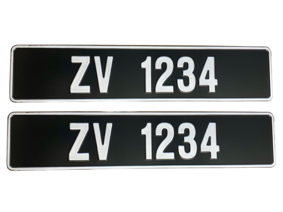 Plata vintage sobre placa negra - Placas de números (x2)